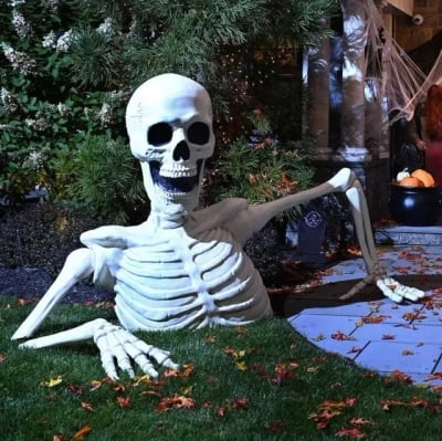 🎃Halloween sale 🔥 Towering Skeleton with LED Eyes u0026 Haunting Sounds👻